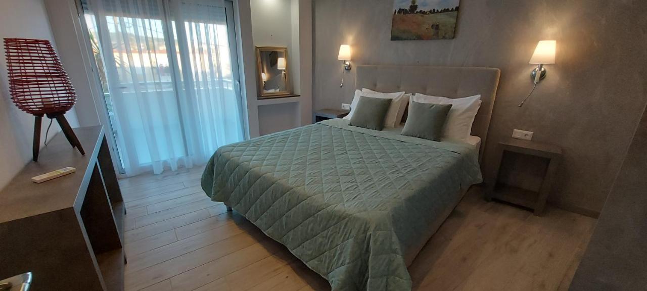 Promenada Nikiti Apartment Bagian luar foto