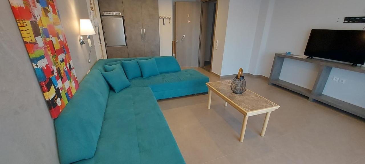 Promenada Nikiti Apartment Bagian luar foto