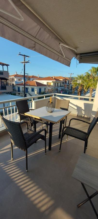 Promenada Nikiti Apartment Bagian luar foto