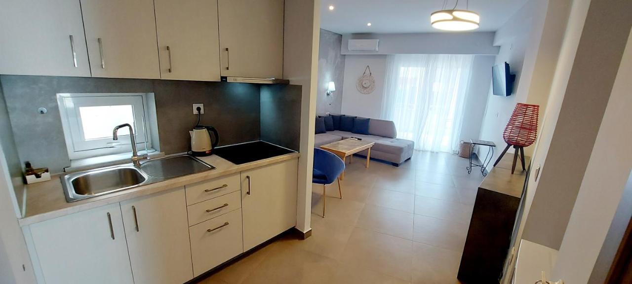 Promenada Nikiti Apartment Bagian luar foto
